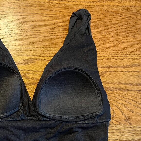 🌷 Flattering La Blanca Ruched Tummy Control Bathing Suit - Picture 5 of 7